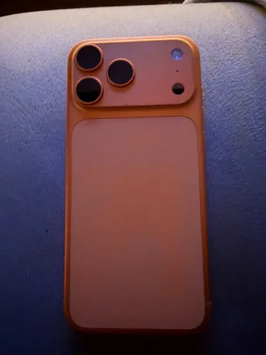 iPhone 17 pro Max 100% bateria 
