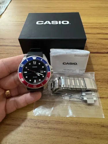 Relógio Casio Duro MDV-107 Pepsi (completo com pulseira extra)