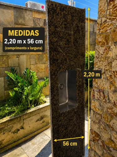 Bancada de Granito 2,20m com Cuba Inox Embutida - Excelente Estado