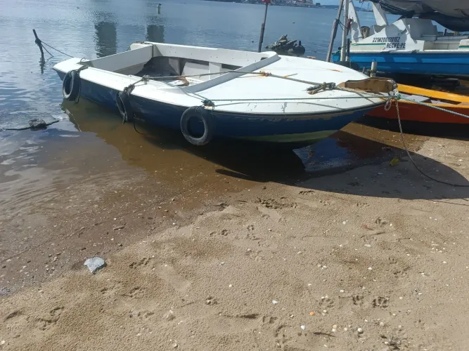 Lancha de pesca de 8 pés