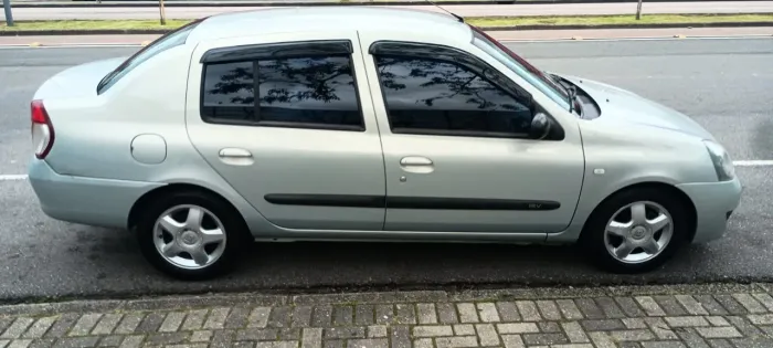 Renault Clio Sed. Expression Hi-flex 1.0 16V 4P 2008