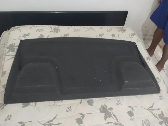 Tampão de porta-malas do Chevrolet Agile