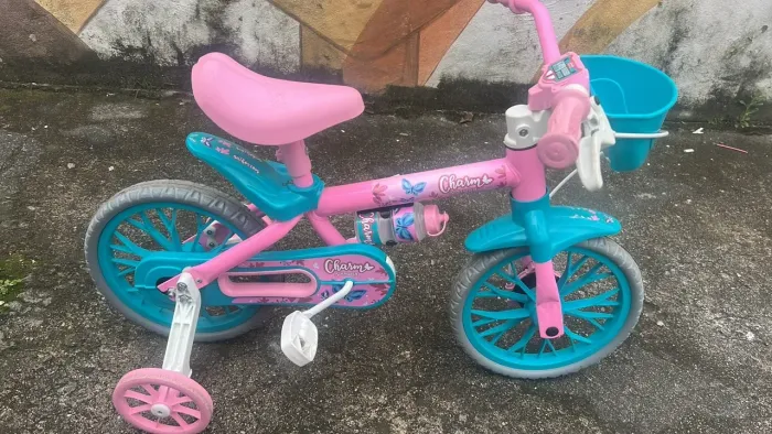 Vendo bicicleta nova 