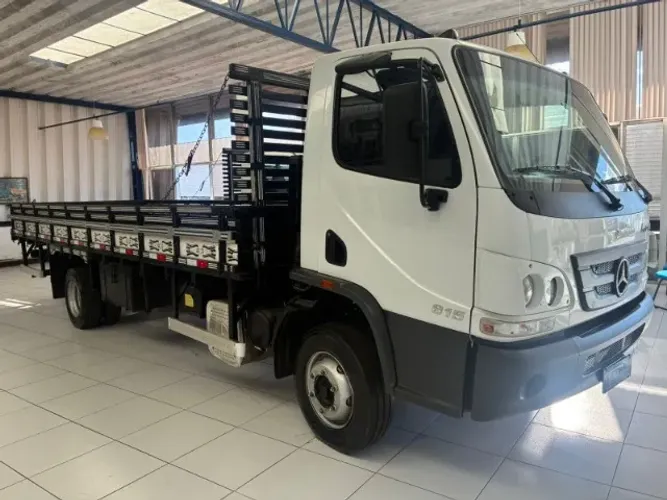 Mercedes Acecelo 815 2023 Carroceria
