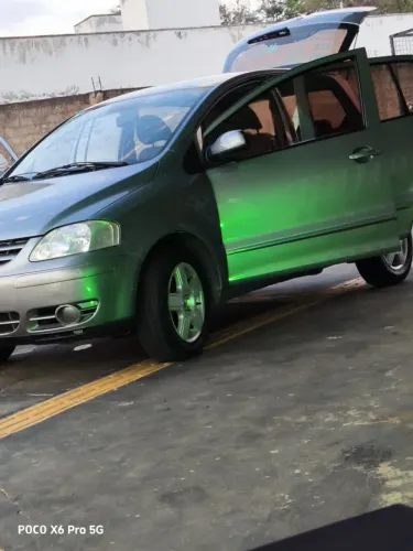 Volkswagen Fox Plus 1.0mi/ 1.0mi Total Flex 8V 4P 2007