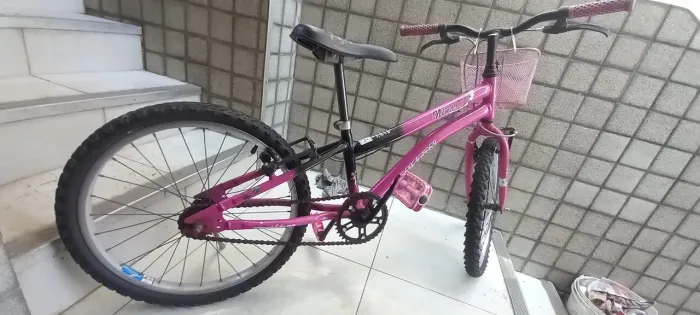 BICICLETA ARO 20 P/ MENINA!
