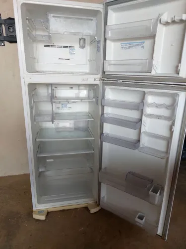 Geladeira fros free