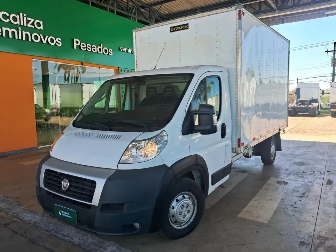 Fiat Ducato Cargo Curto 2.3 ME Diesel 2021
