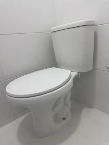 Vaso Sanitário com Caixa Acoplada Branco - Ótimo Estado