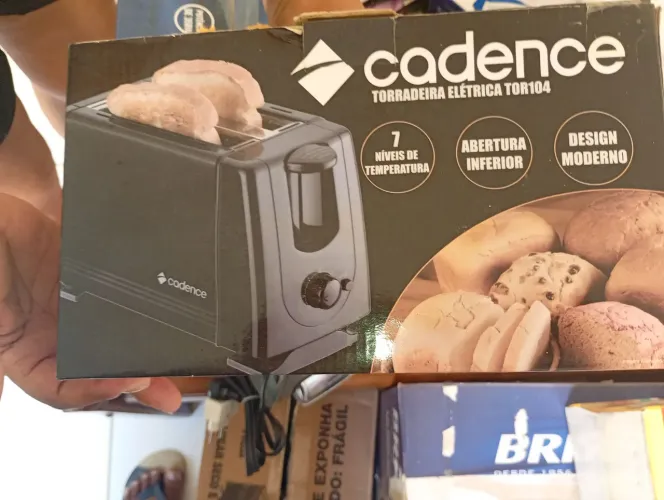 Torradeira Preta Croc! Cadence