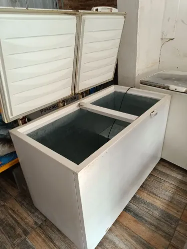 Freezer horizontal Eletrolux 460L