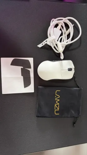 Vendo mouse Lamzu maya X branco - ótimo estado