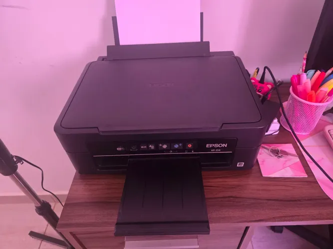 Impressora multifuncional Epson xp214 com cartucho recarregável cheio