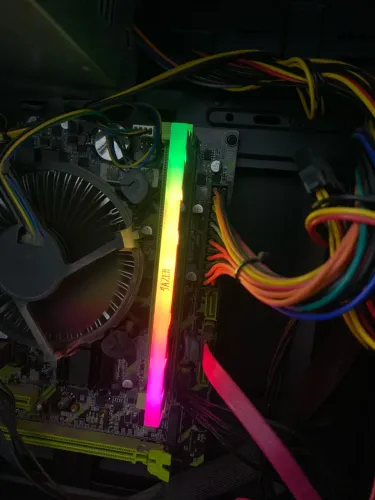 memória ram ddr4 16gb rgb JAZER