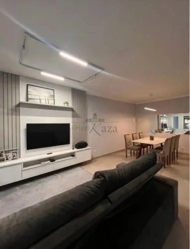 Casa - Residencial Villa Branca - Jacareí - 3 Dormitórios - 206m².