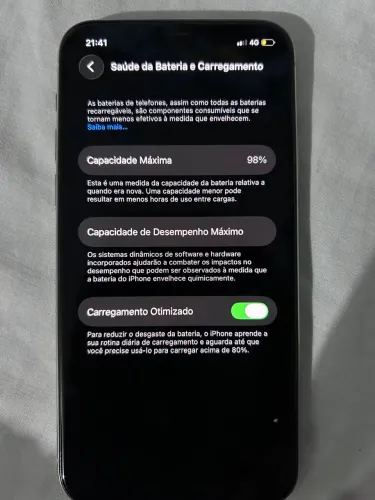 iPhone 11 Pro / 2 meses de uso / documento / bateria 98% / garantia de 1 ano