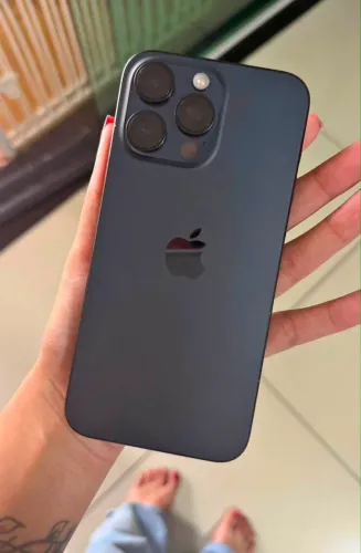 iPhone 15 pro - 128gb
