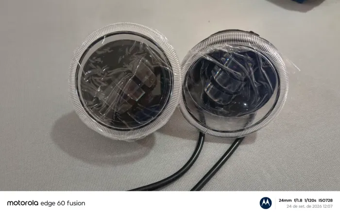 Farol de milha em led prisma Onix colbot
