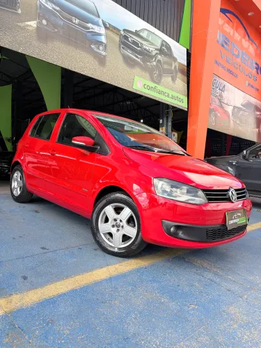 Volkswagen Fox 1.0 MI Total Flex 8V 5P 2011