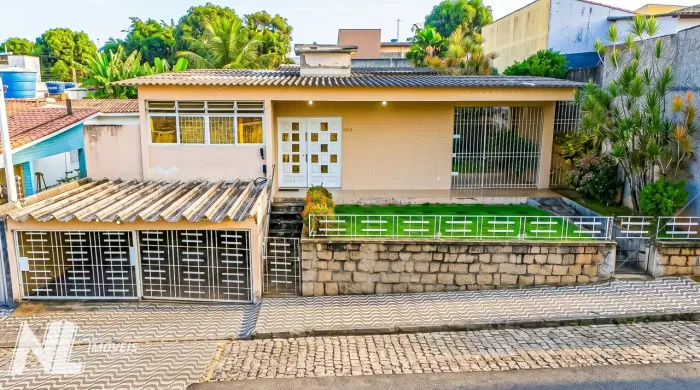 Casa Comercial para Locação no Tirol | Ampla, Funcional e com Excelente Estrutur