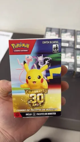 Combo de Buster - pokémon 30 anos
