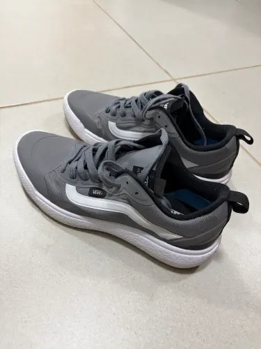 Tênis Vans Ultrarange 39