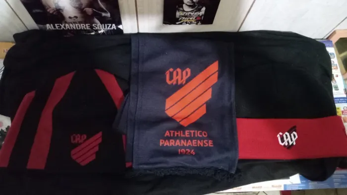 Kit athletico paranaense (Gorro e cachecol)