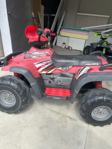 Quadriciclo Polaris Sportman twin EFI700