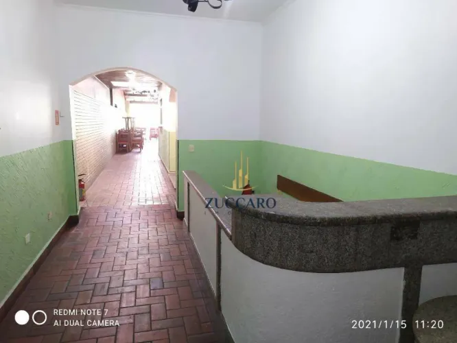 Casa para alugar, 250 m² por R$ 6.800,00/mês - Gopoúva - Guarulhos/SP