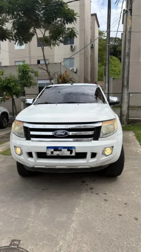 Ford Ranger XLT 2.5 16V 4X2 CD Flex 2014