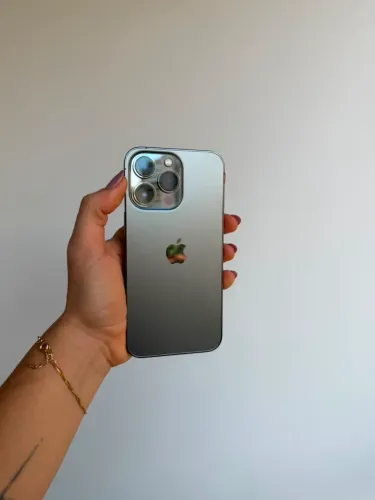 iPhone 13 Pro 256GB - Ótima oportunidade 