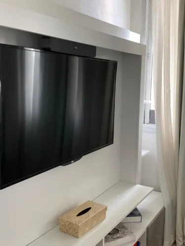 TV AOC
