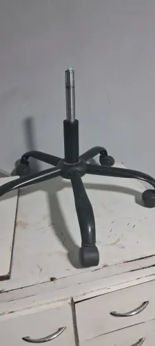 Pe de cadeira