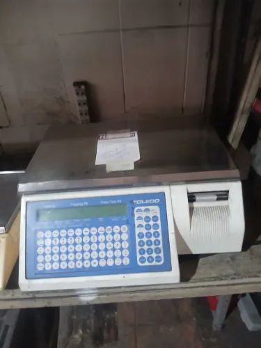 Balança eletrônica computadorizada 15kgs toledo cl emissão de etiquetas 