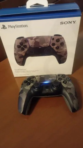 Controle Playstation 5 camuflado