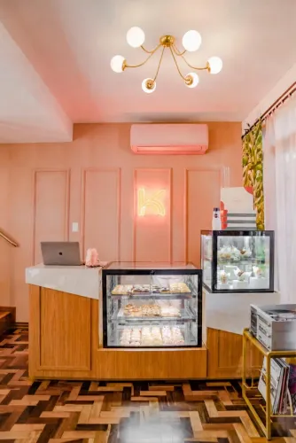 Estufa seca e estufa refrigerada 