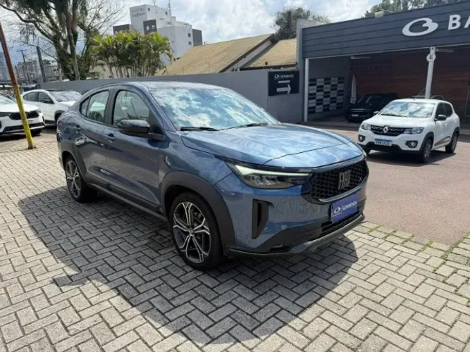 Fiat Fastback Impetus 200 T. AUT (hibrído) 2025