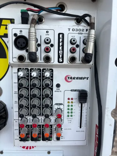 ? CAIXA DE SOM COMPLETA TARAMPS + PIONEER