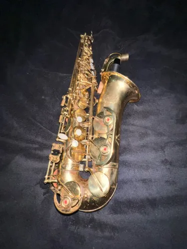 Saxofone Alto Condor 