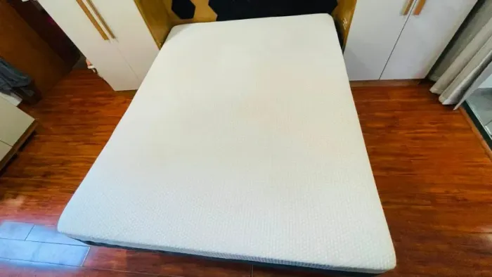 Colchão Emma Original Queen 158x198cm 3 Camadas Espuma Airgocell Suporte Coluna Alta Respi