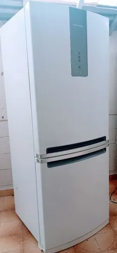 Geladeira Frost Free inverse 480 L 