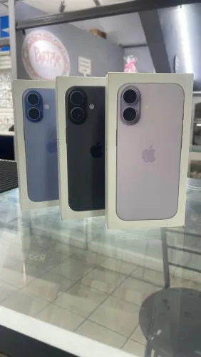 iPhone 17