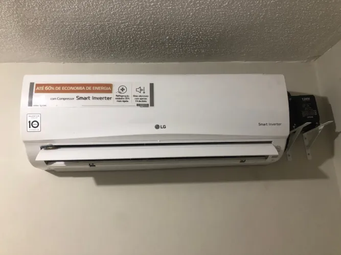 Vendo Ar condicionado LG 11.500 BTU