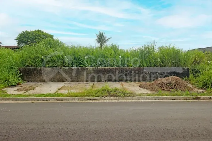 TERRENO à venda em Peruíbe, no bairro Estancia Sao Jose