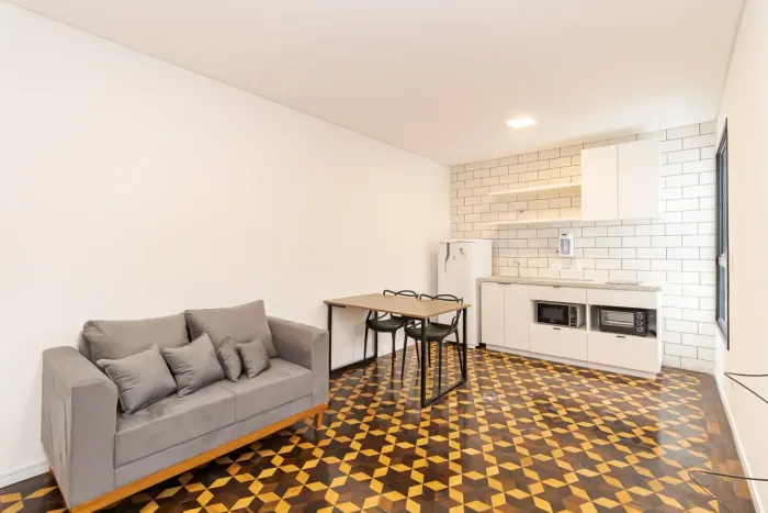 Apartamento de 1 quarto, 26m², no Edifício Aurora Mercês, Curitiba