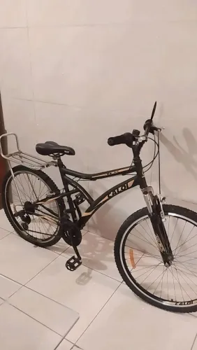 Bike semi nova 