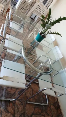 Jogo de mesa 6 cadeiras