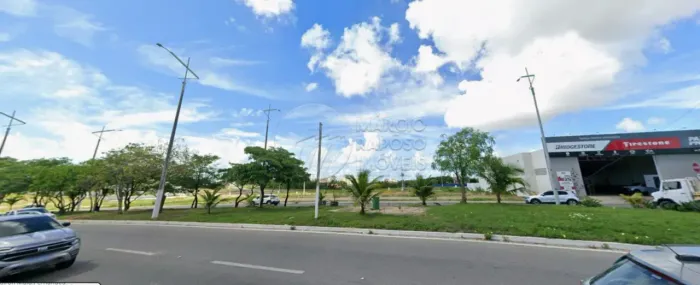 TERRENO NA AV. JOSEPHA HOLLANDA DE MELLO COM 1.052,67M² EM MACEIÓ