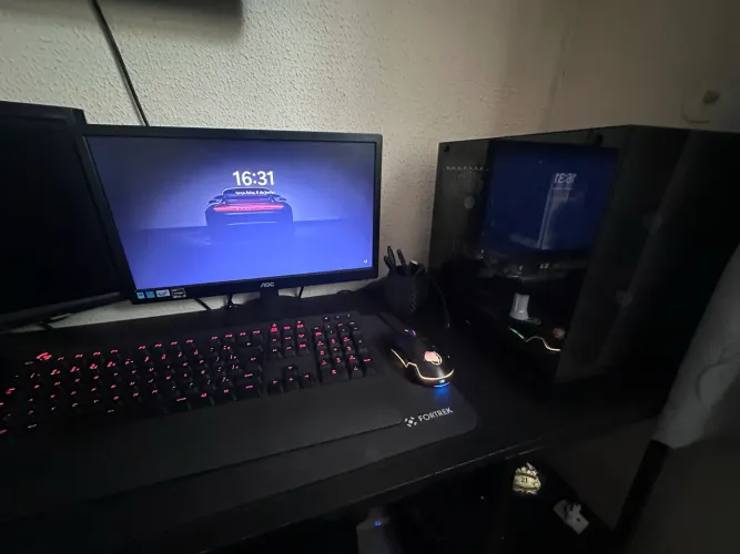 PC GAMER RYZEN 5 5500 - RX 580 MANCER - 16GB RAM - NVME 512gb