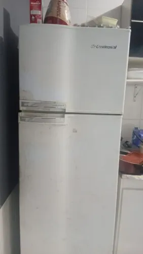 VENDO GELADEIRA CONTINENTAL